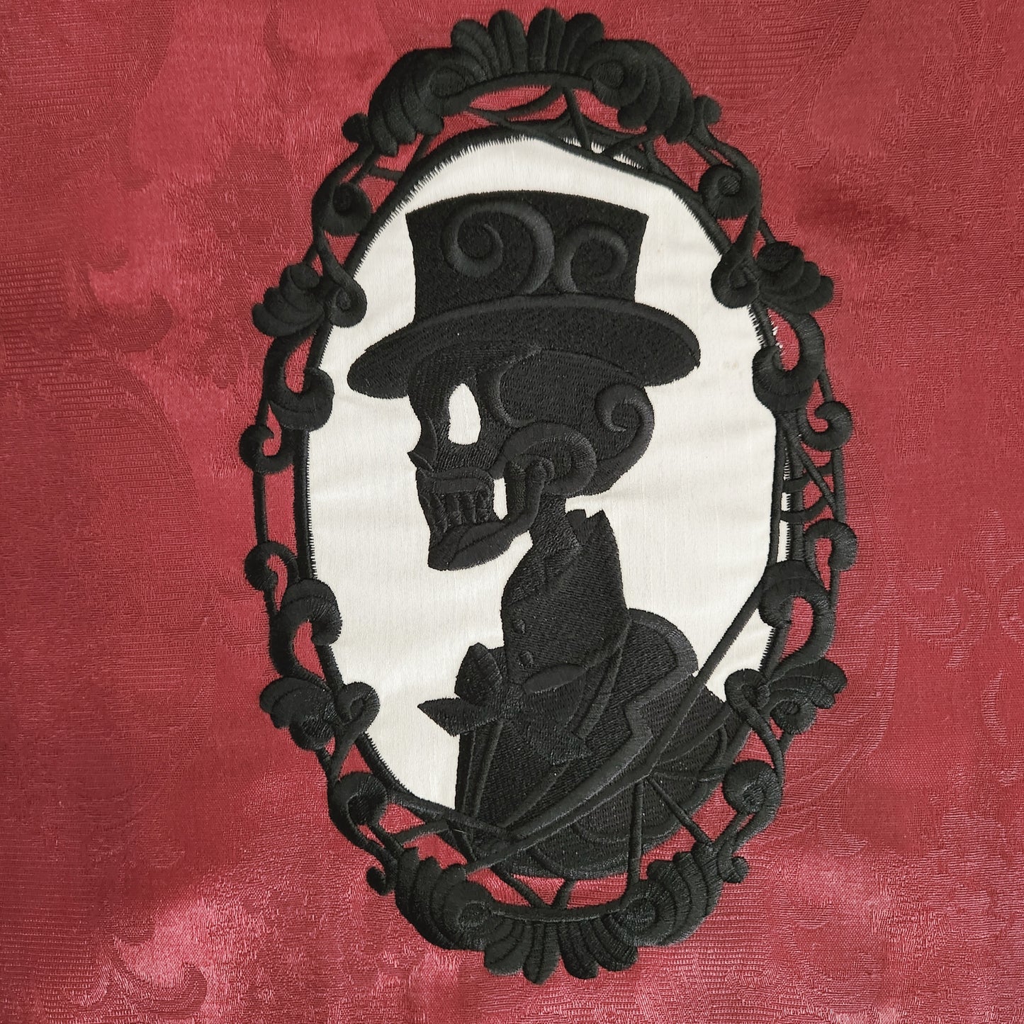 Cameo Couple Pillow Set in burgundy, black & cream